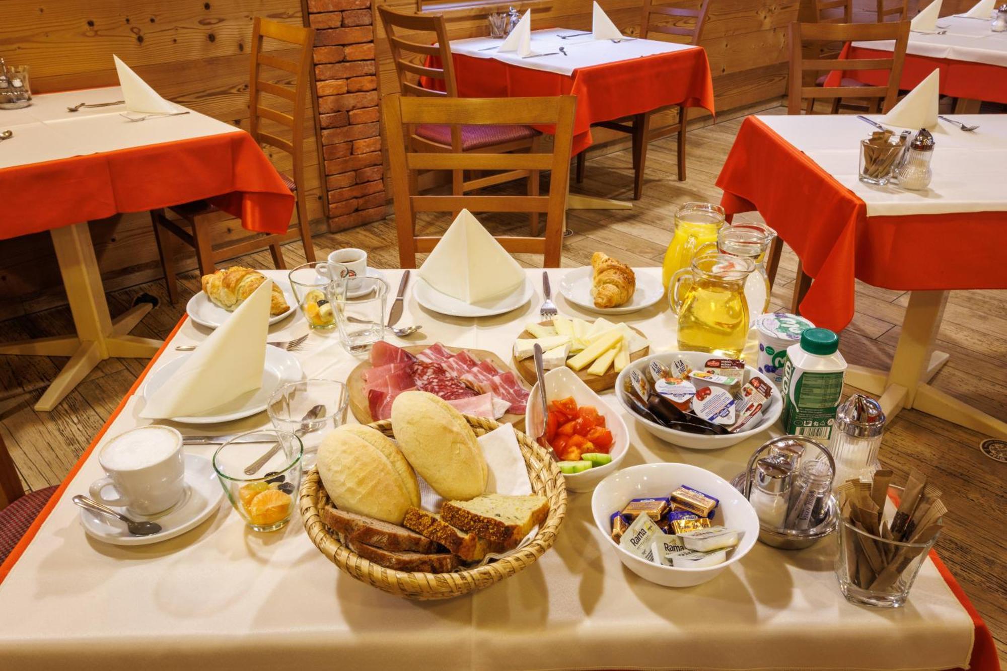 Mobile House Vegov Hram Hotel Dol pri Ljubljani Eksteriør billede