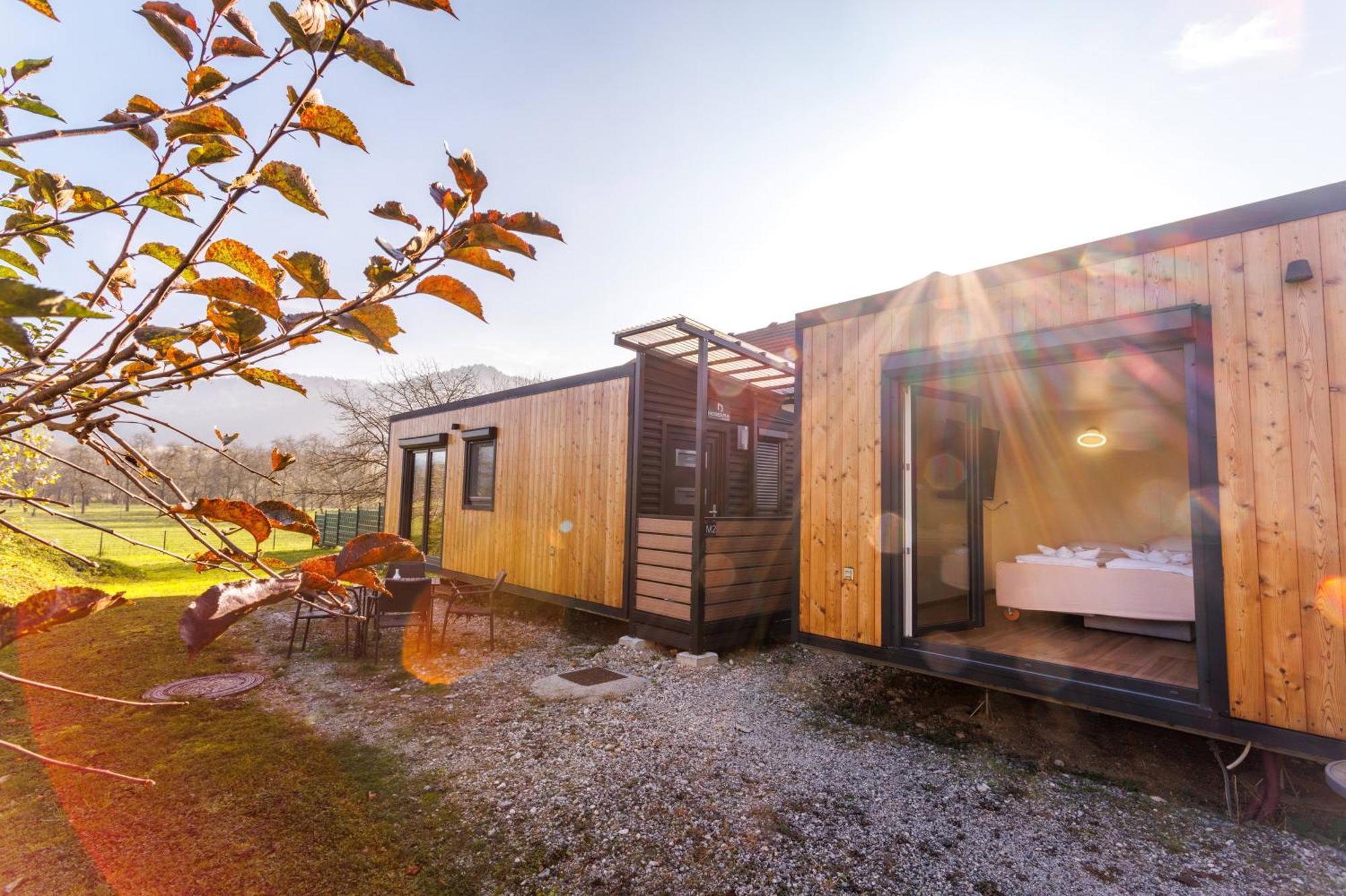 Mobile House Vegov Hram Hotel Dol pri Ljubljani Eksteriør billede